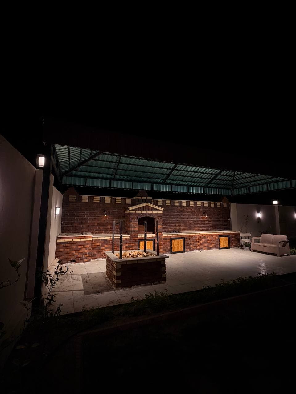 Royal Palace Resort — architecture and interiors
