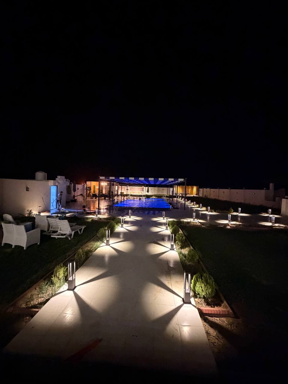 Royal Palace Resort — architecture and interiors